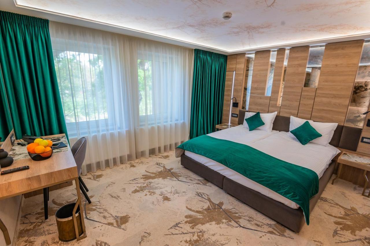 Hotel Codrisor Bistrita  Luaran gambar