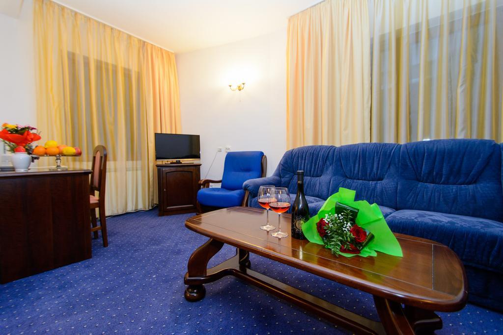 Hotel Codrisor Bistrita  Luaran gambar